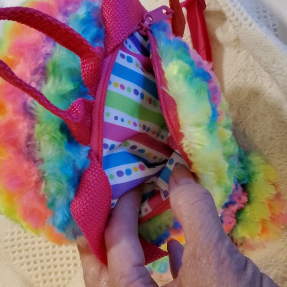 Owen The Rainbow Owl Backpack - Picture 4 of 8